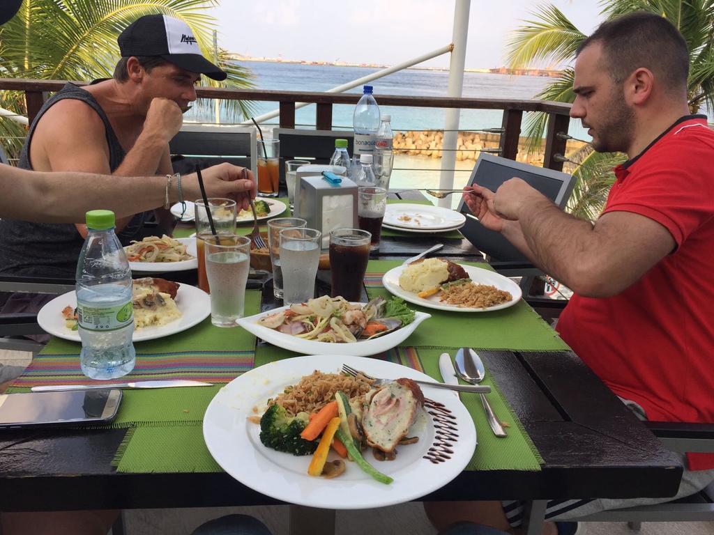 Natural Surf House Hostel Химафуши Екстериор снимка